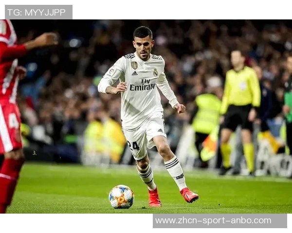 皇马纽卡争夺斯米特阿尔克马尔标价不低于6000万欧